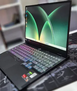 New Laptop Lenovo Legion 7 16GB AMD Ryzen 7 SSD 512GB