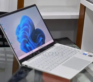New Laptop HP Pavilion 14-ce1000 16GB Intel Core i5 SSD 1T