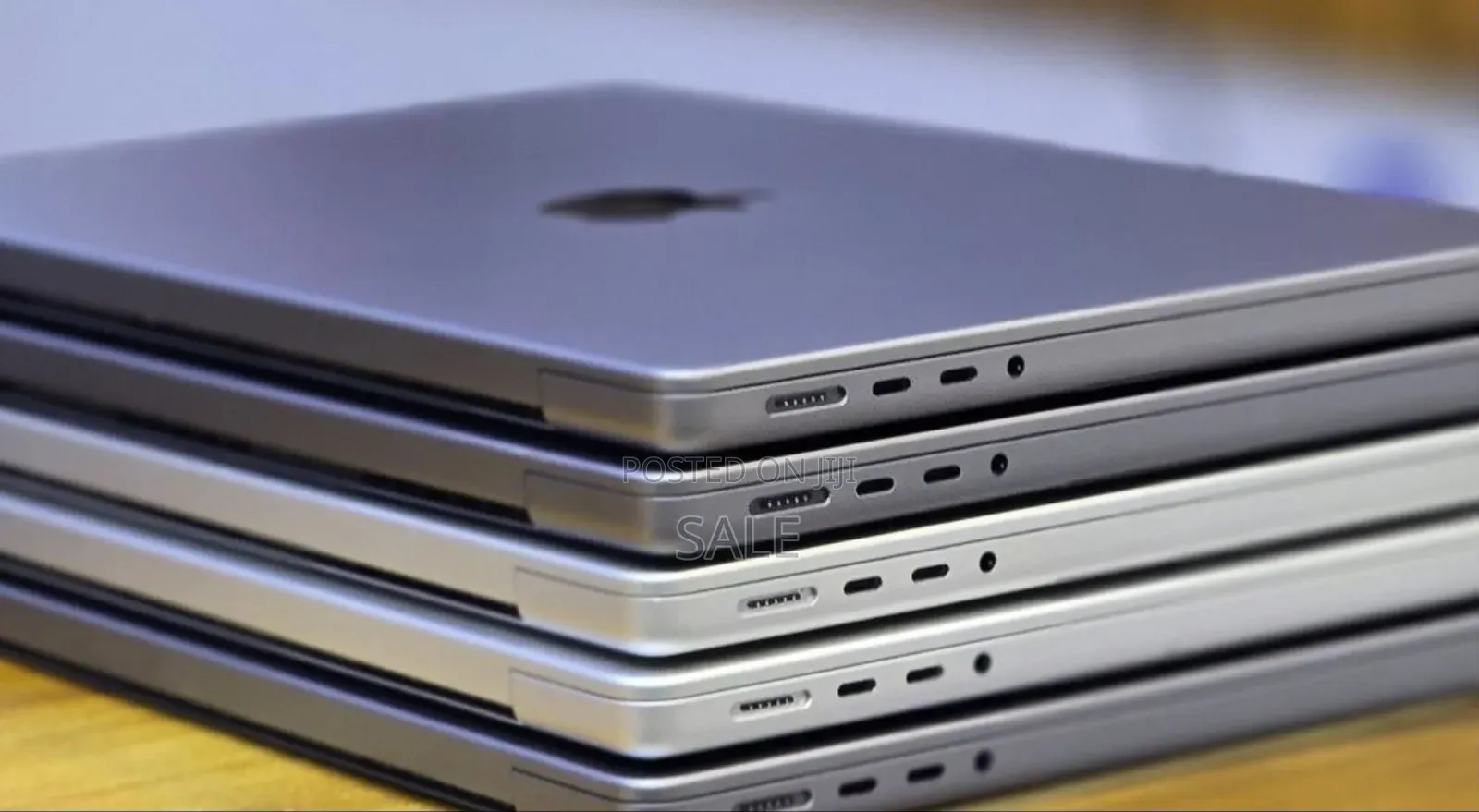 New Laptop Apple MacBook Pro M1 16GB Apple M1 Pro SSD 512GB