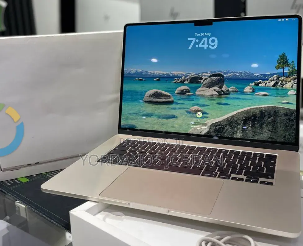 New Laptop Apple MacBook Air 2026 M5 16GB Apple M5 SSD 256GB