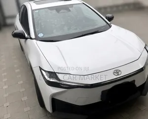 Toyota bZ3 2024 White
