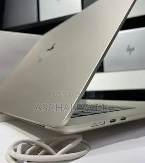 New Laptop Apple MacBook Air 2025 M4 15-inch 16GB Apple M4 SSD 256GB