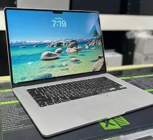 New Laptop Apple MacBook Air 2025 M4 15-inch 24GB Apple M4 SSD 512GB