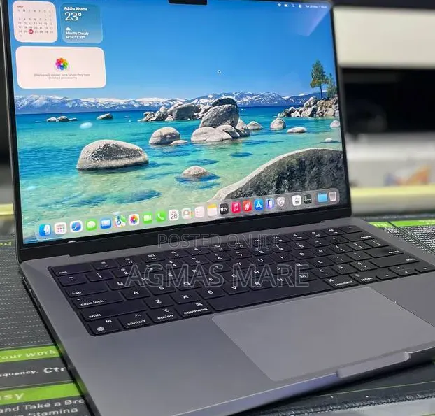 New Laptop Apple MacBook Pro 2023 M3 14-inch 8GB Apple M3 SSD 512GB