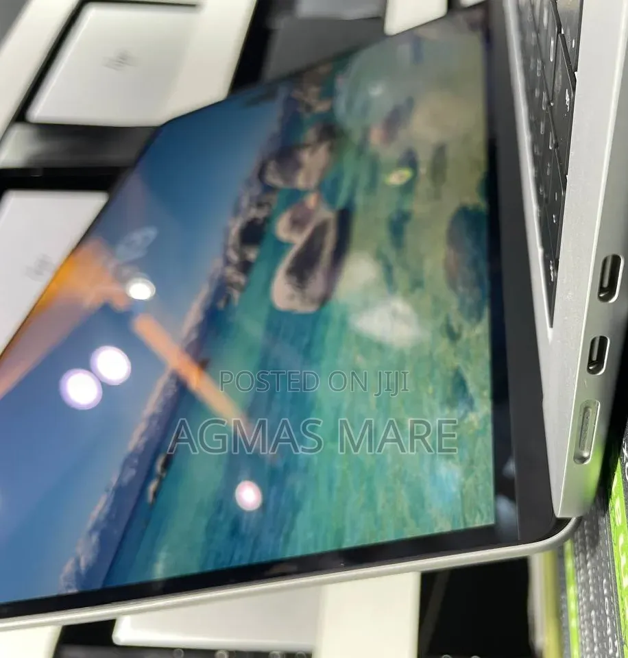 New Laptop Apple MacBook Air 2025 M4 15-inch 24GB Apple M4 SSD 512GB