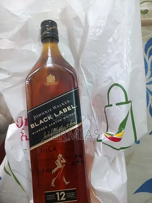Johnnie Walker Black Label Blended Scotch Whisky