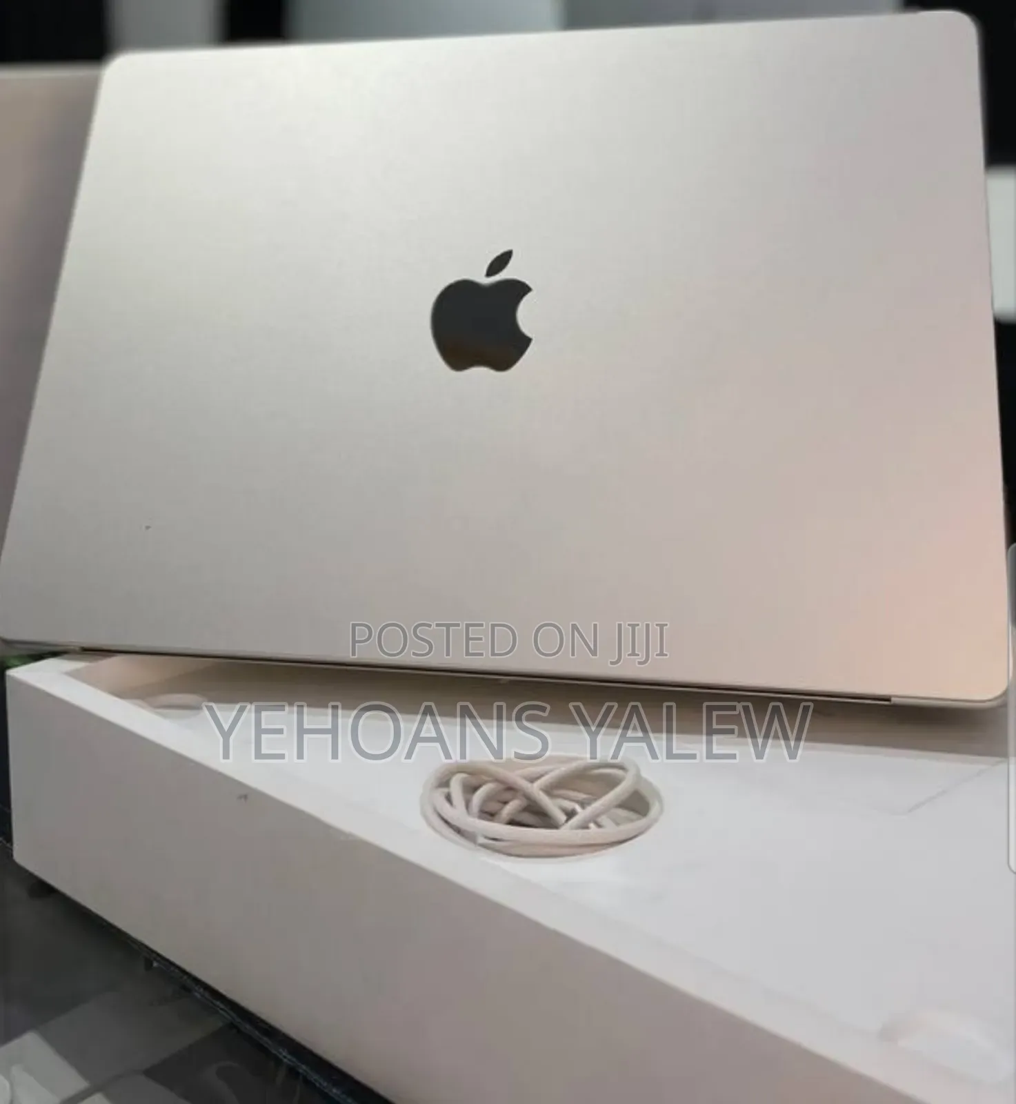 New Laptop Apple MacBook Air 2025 M4 15-inch 16GB Apple M4 SSD 256GB