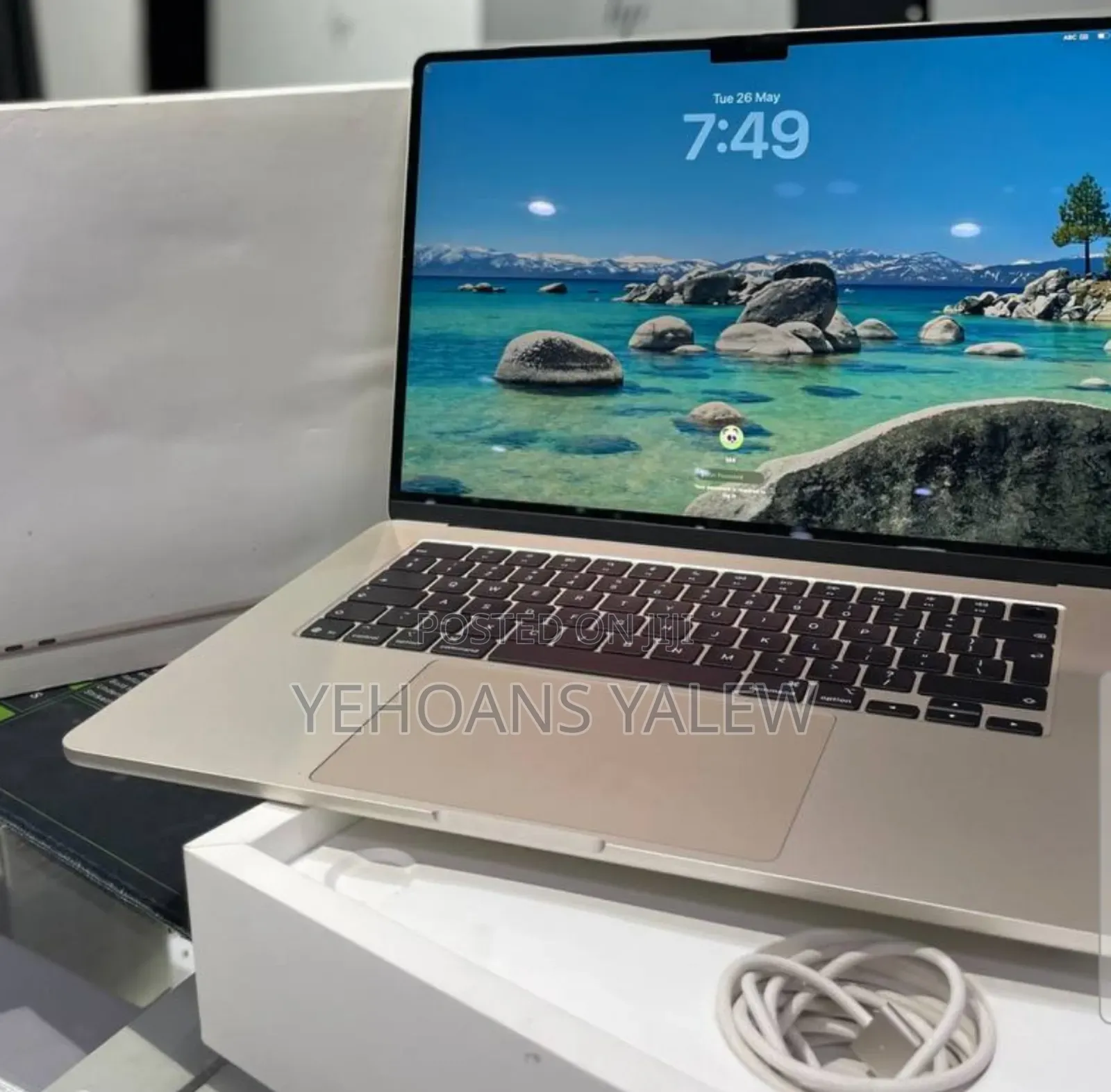 New Laptop Apple MacBook Air 2025 M4 15-inch 16GB Apple M4 SSD 256GB