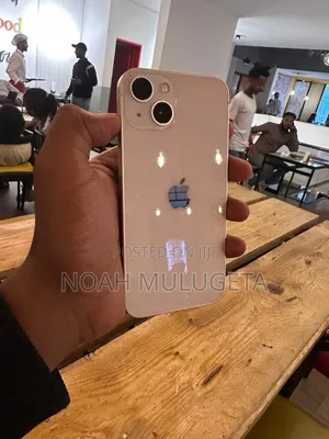 New Apple iPhone 13 128 GB White