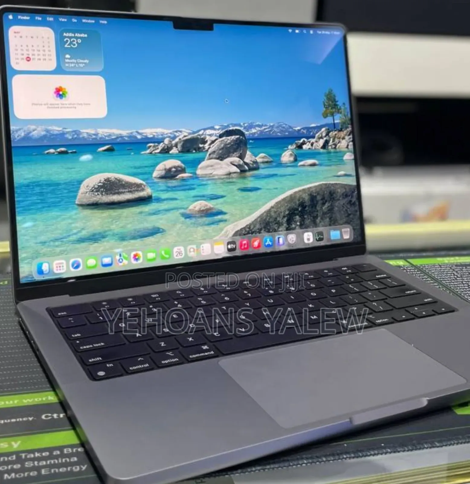 New Laptop Apple MacBook Pro 2023 M3 Pro 14-inch 8GB Apple M3 SSD 512GB