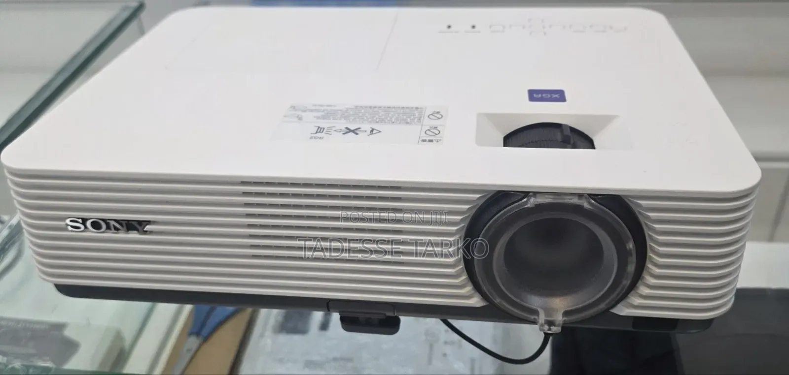 Sony VPL-Dx221 Projector