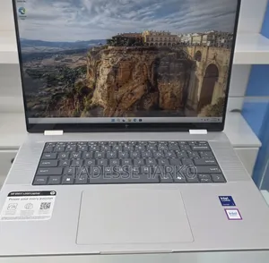 New Laptop HP Envy X360 16GB Intel Core 7 SSD 1T