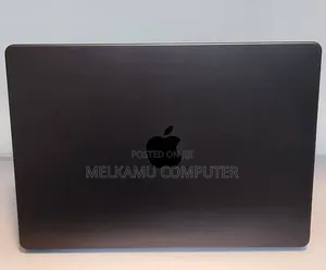 New Laptop Apple MacBook Pro 2025 M5 14-inch 16GB Apple M5 SSD 1T