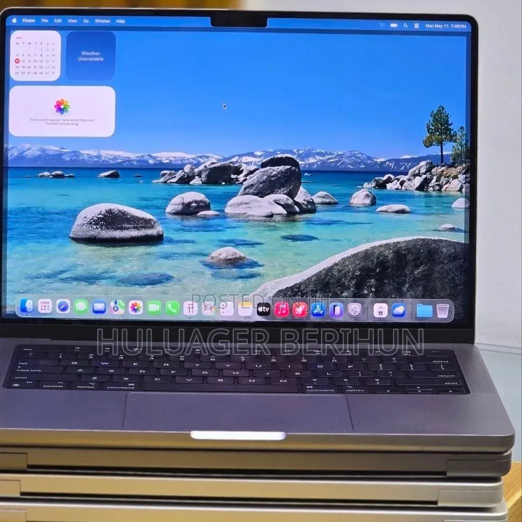New Laptop Apple MacBook Pro M1 16GB Apple M1 Pro SSD 512GB