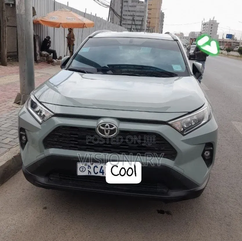 Toyota RAV4 2023 Green
