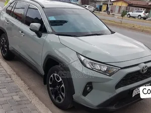 Toyota RAV4 2023 Green
