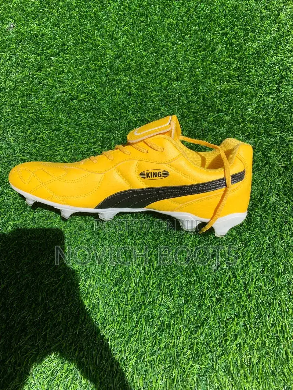 Puma King Football Boots ታኬታ
