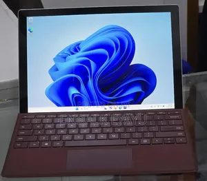 New Laptop Microsoft Surface Pro 6 8GB Intel Core i5 SSD 128GB