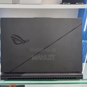 New Laptop Asus ROG Strix G17 16GB Intel Core i9 SSD 1T