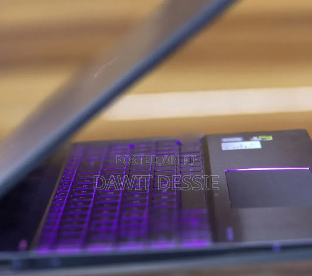 New Laptop HP 16GB Intel Core i7 SSD 512GB
