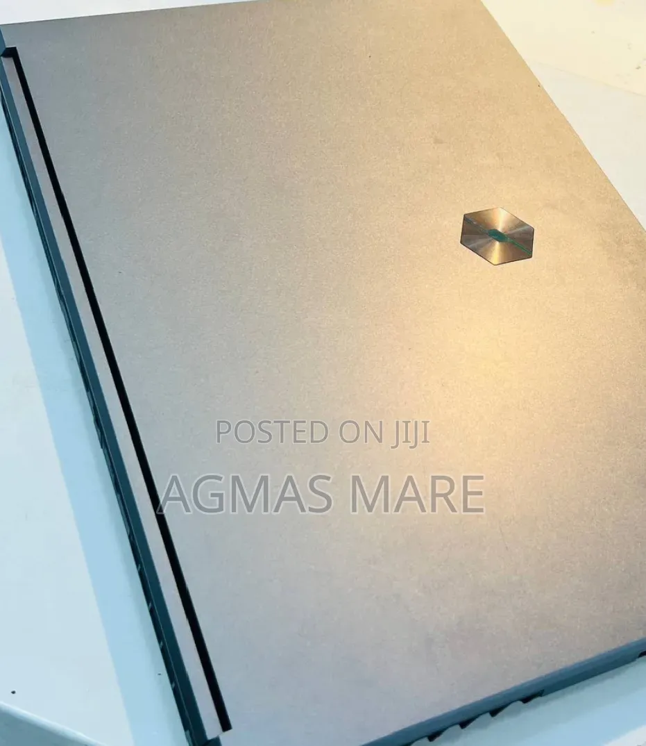New Laptop Mecer 16GB AMD Ryzen 7 SSD 512GB