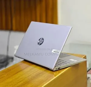 New Laptop HP Pavilion DM1 16GB Intel Core i5 SSD 512GB