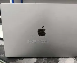 New Laptop Apple MacBook Pro M1 32GB Apple M1 Max SSD 1T