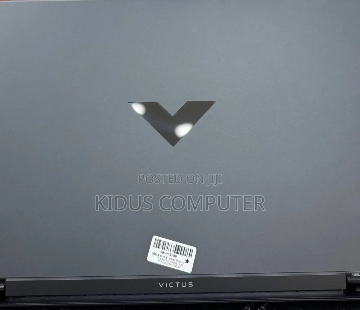 New Laptop HP Victus 15 16GB Intel Core i7 SSD 1T