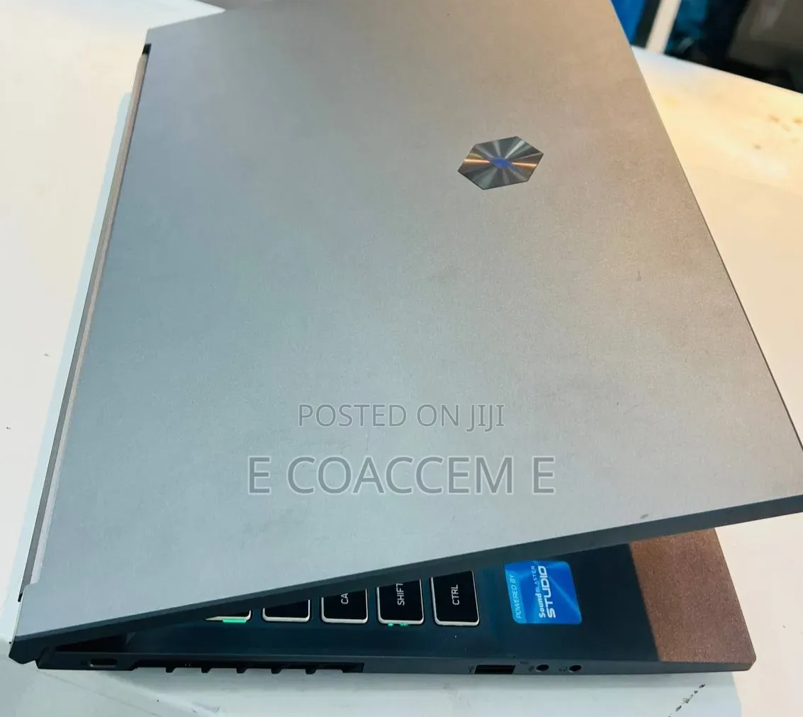 New Laptop Mecer 16GB AMD Ryzen 7 SSD 512GB