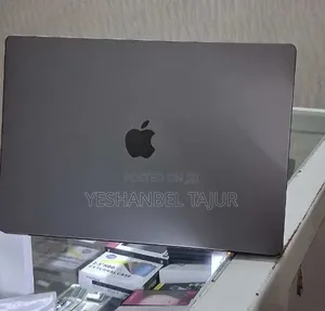 New Laptop Apple MacBook Pro M1 32GB Apple M1 Max SSD 1T