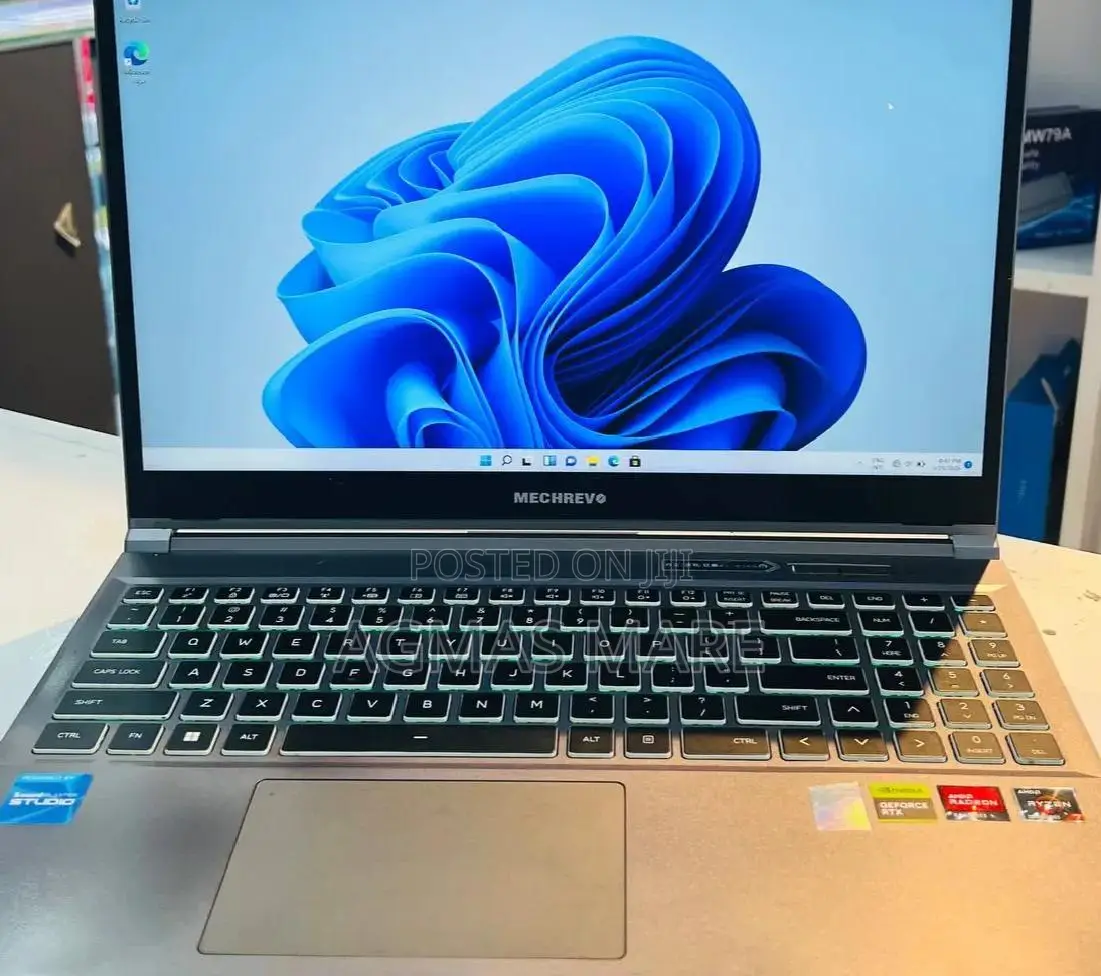 New Laptop Mecer 16GB AMD Ryzen 7 SSD 512GB