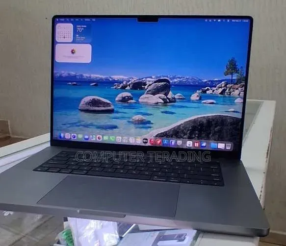 New Laptop Apple MacBook Pro M1 32GB Apple M1 Max SSD 1T