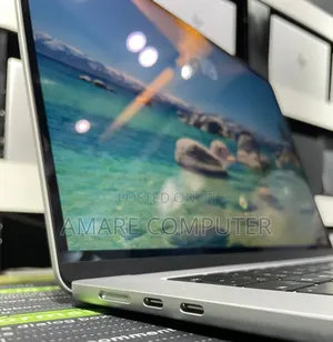 New Laptop Apple MacBook Air 2025 M4 15-inch 24GB Apple M4 SSD 512GB