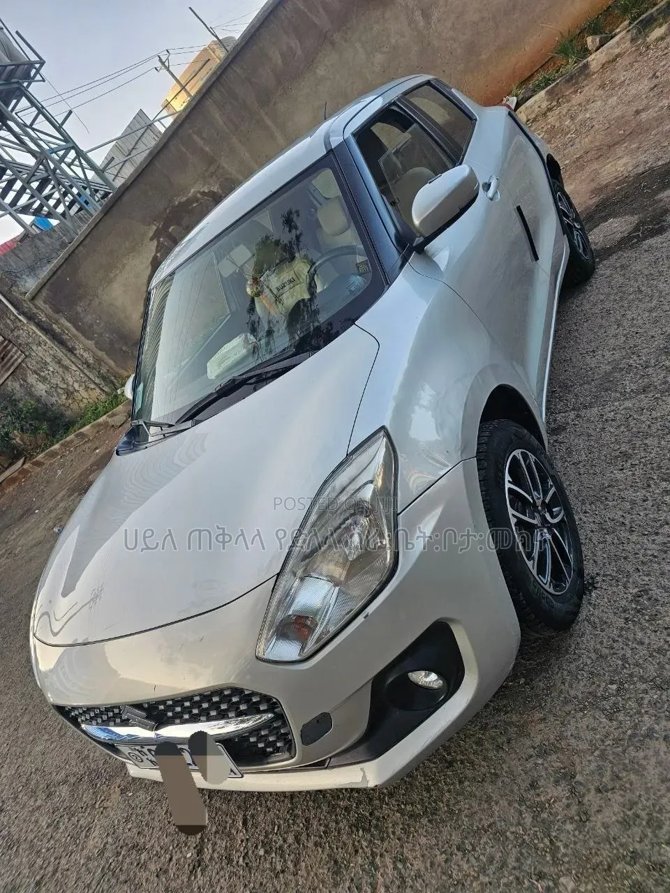 Suzuki Swift 2022 Silver