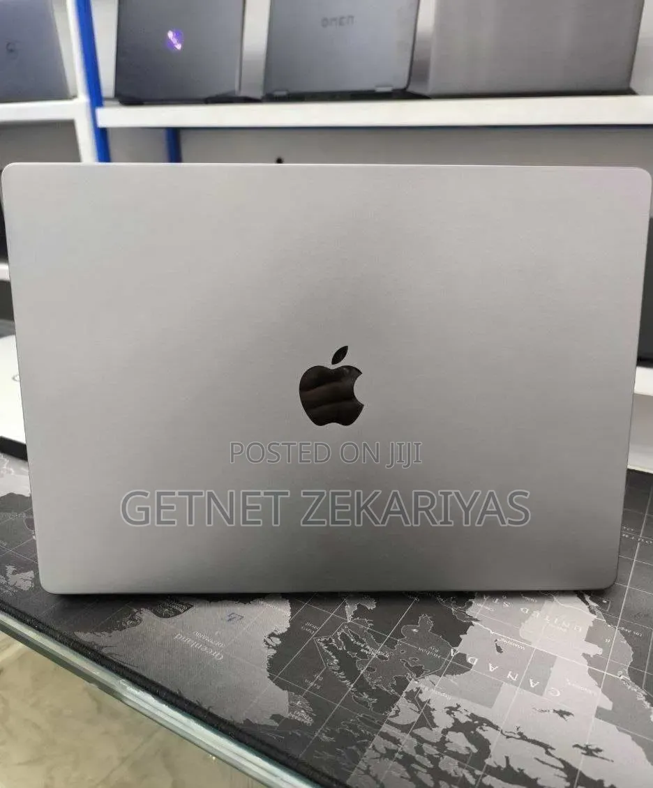 New Laptop Apple MacBook Pro M1 32GB Apple M1 Max SSD 1T
