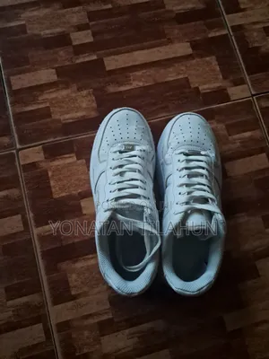 Nike Air Force 1