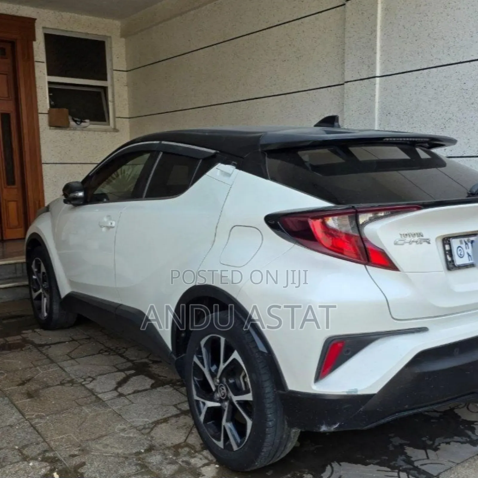 Toyota C-HR LE FWD 2020 Silver