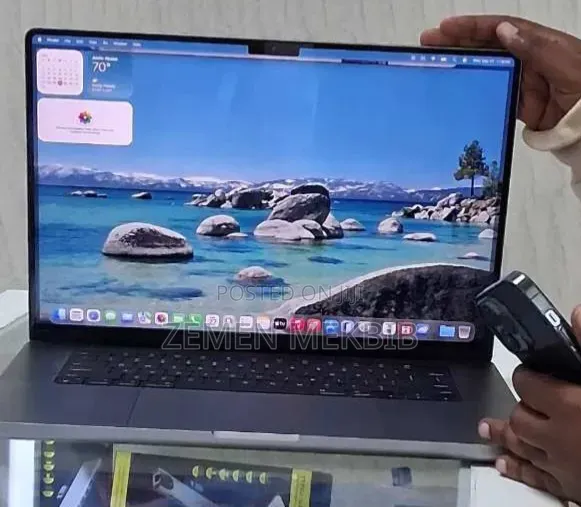 New Laptop Apple MacBook Pro M1 32GB Apple M1 Pro SSD 1T