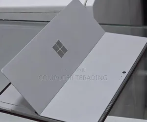 New Laptop Microsoft Surface Laptop 6 8GB Intel Core i5 SSD 128GB