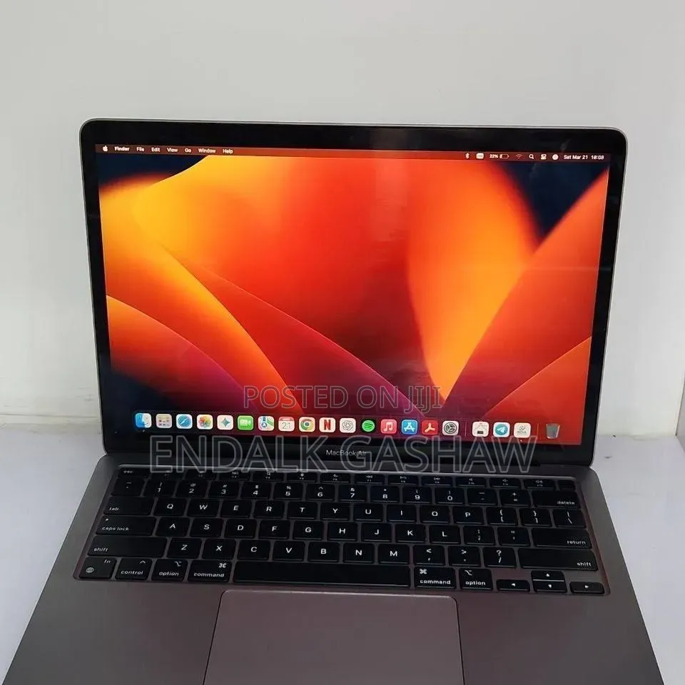 New Laptop Apple MacBook Air 2020 M1 8GB Apple M1 SSD 256GB