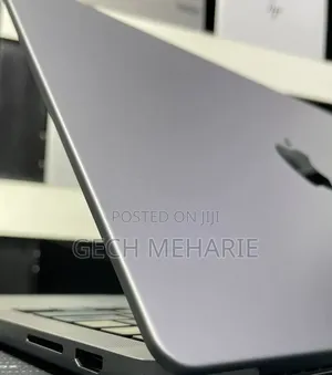 New Laptop Apple MacBook Pro 2023 M3 14-inch 8GB Apple M3 Pro SSD 512GB