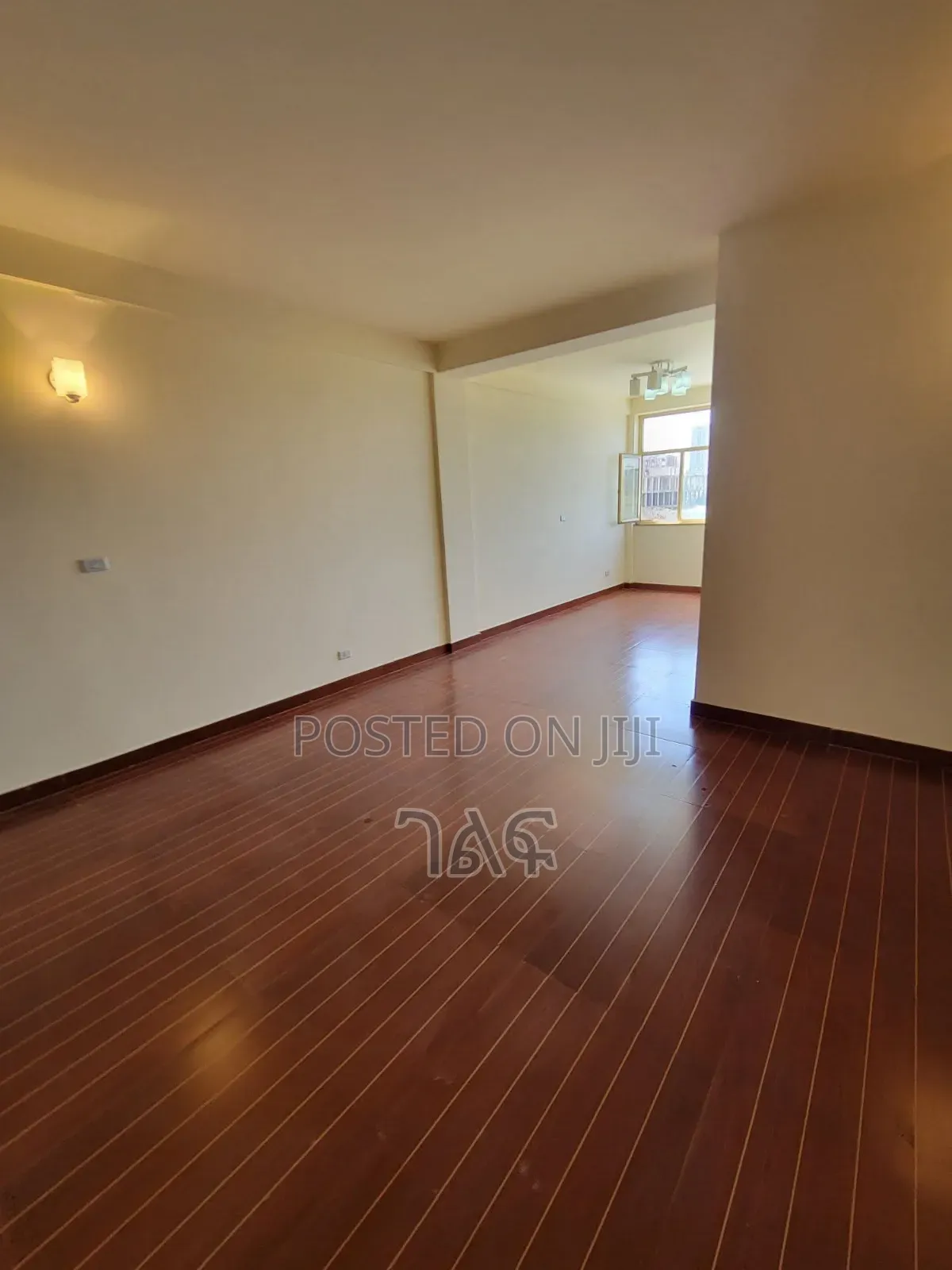 3bdrm Apartment in አስቼኳይ ሽያጭ ሲኤምሲ ፍየል, Bole for sale