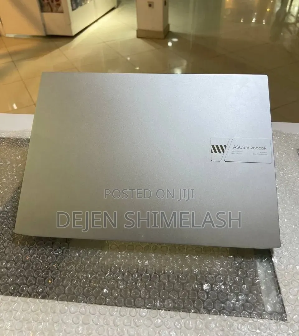 New Laptop Asus VivoBook 15 X505BA 16GB Intel Core i5 SSD 512GB