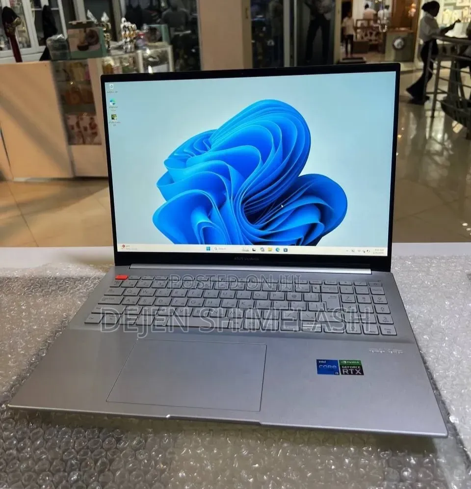 New Laptop Asus VivoBook 15 X505BA 16GB Intel Core i5 SSD 512GB