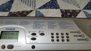 Piano Casio Digital Keyboard (Ctk-230)