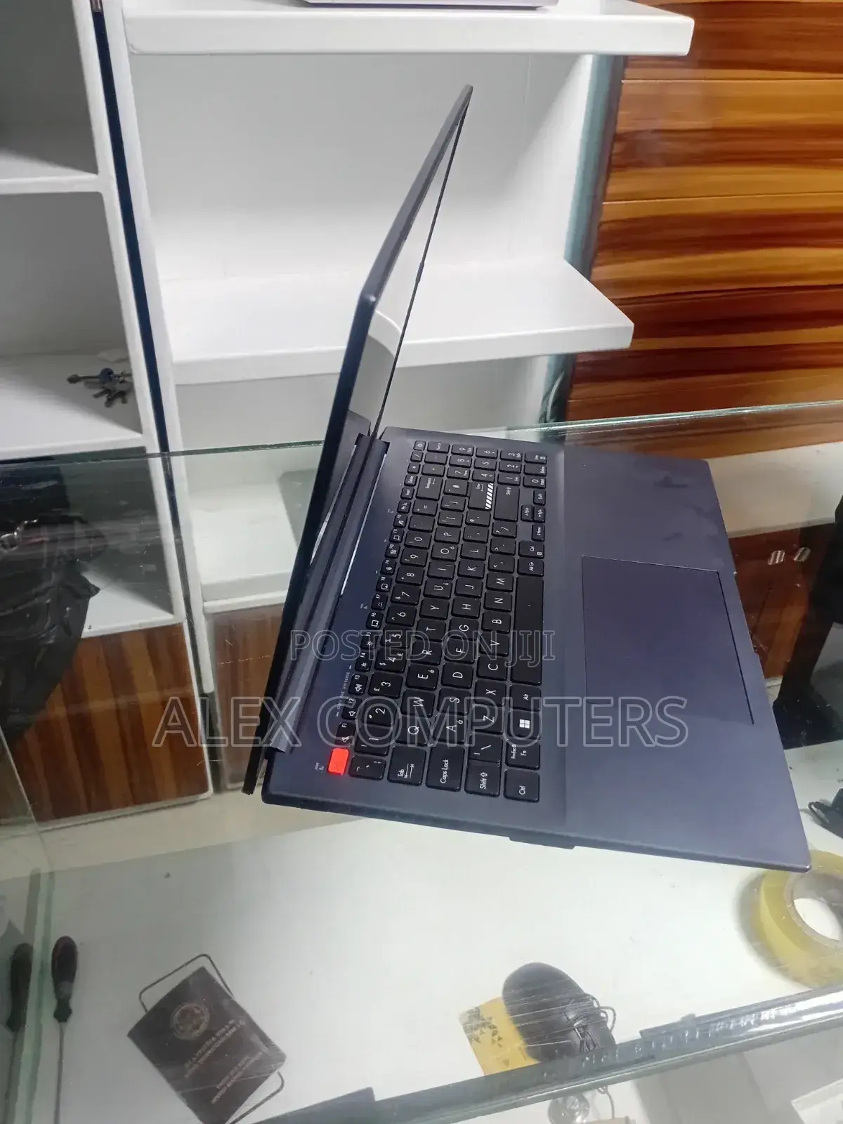 New Laptop Asus VivoBook 15 X505BA 16GB Intel Core i7 SSD 512GB
