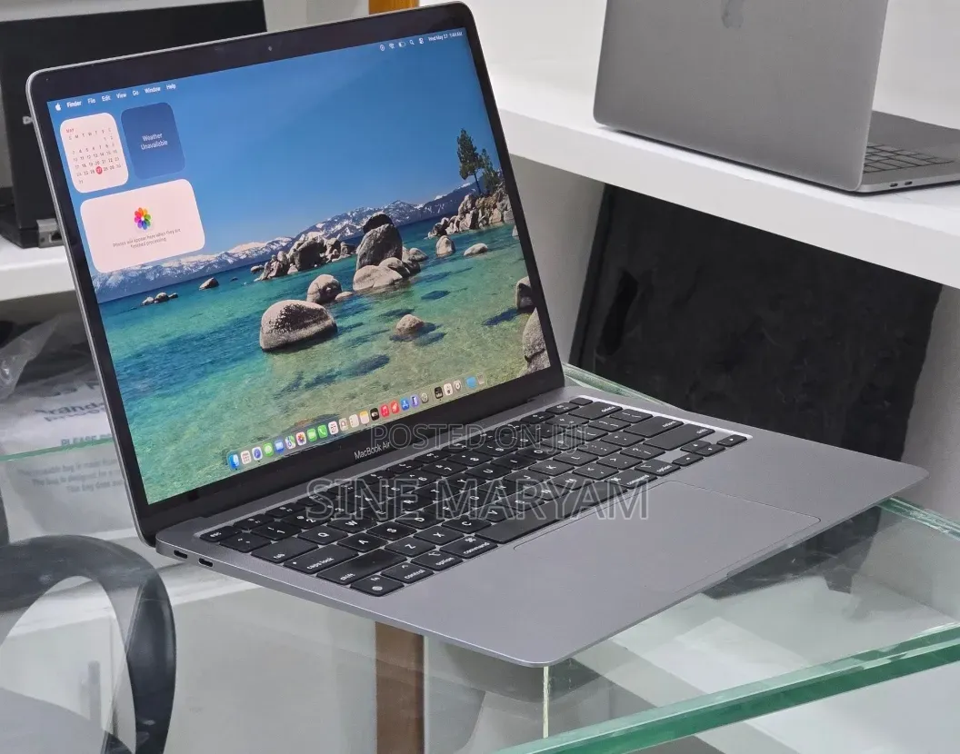 New Laptop Apple MacBook Air 2020 M1 8GB Apple M1 SSD 256GB