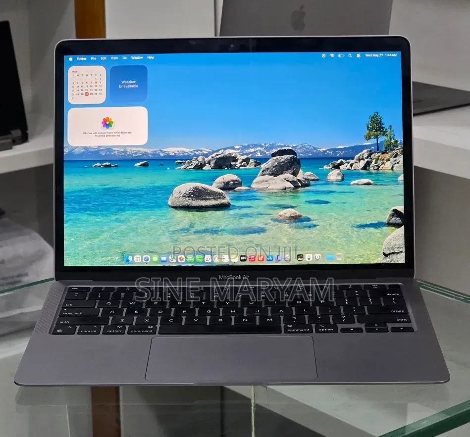 New Laptop Apple MacBook Air 2020 M1 8GB Apple M1 SSD 256GB