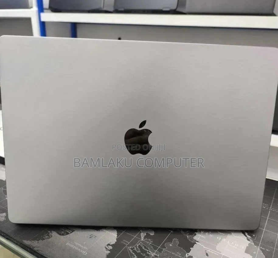 New Laptop Apple MacBook Pro 2021 M1 32GB Apple M1 Max SSD 1T