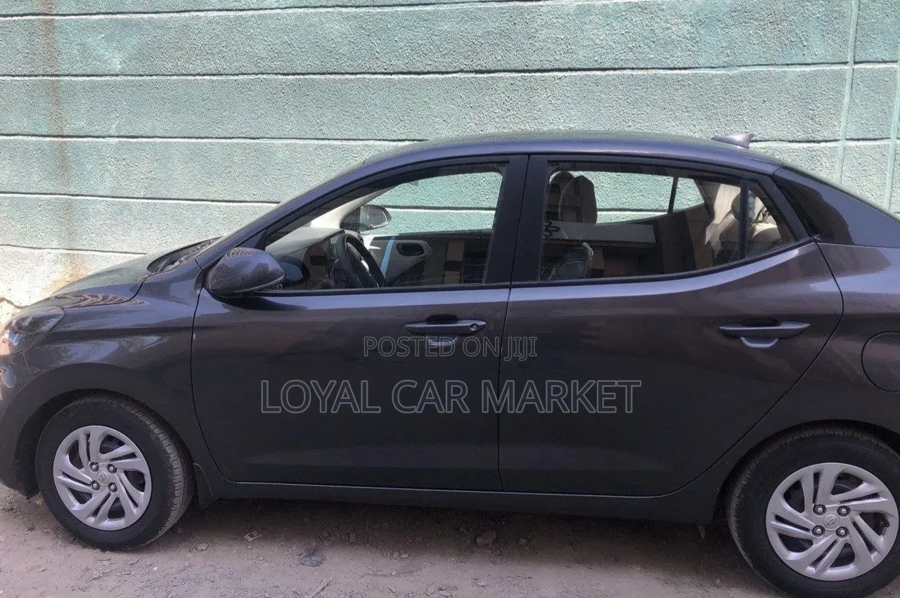 Hyundai I10 2022 Gray